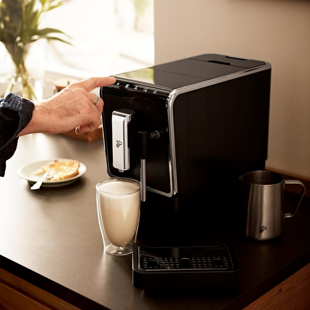 Kaffeevollautomat unkompliziert kompakt Kaffeevollautomat unkompliziert kompakt